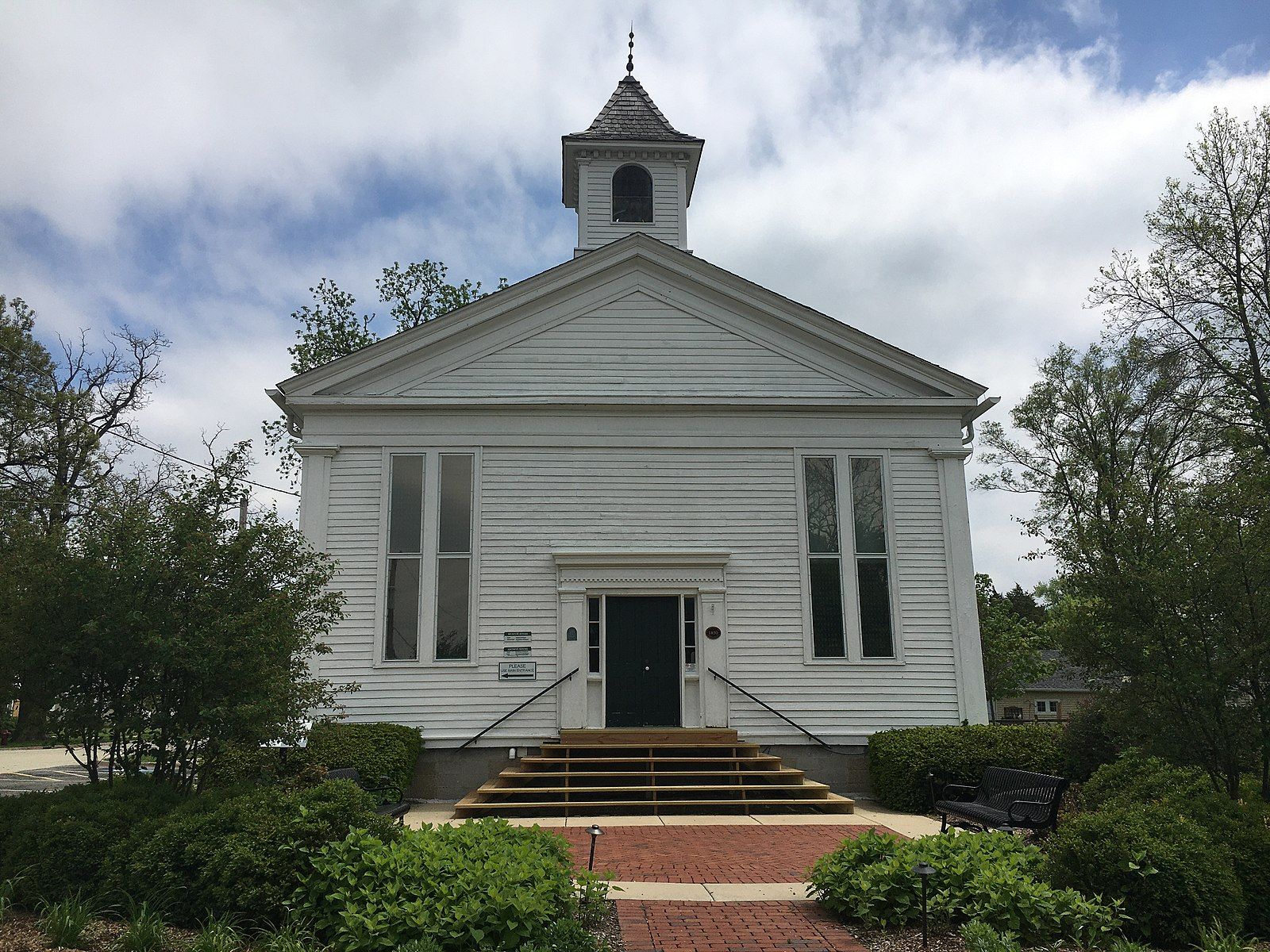 Little_White_School_Museum